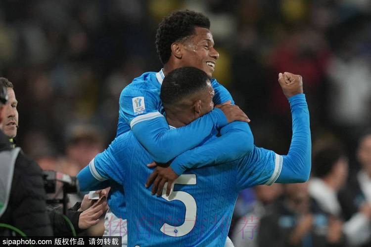 意超杯那不勒斯2-0博洛尼亚夺冠,内雷斯双响+世界波 意超杯那不勒斯2-0博洛尼亚夺冠,内雷斯双响+世界波